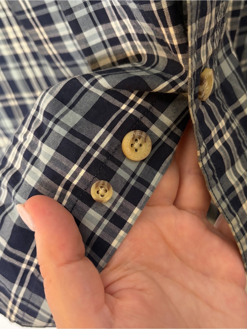 Carhartt Men’s Navy and Cream Plaid Short-Sleeve Button-Up Shirt XL - Picture 7 of 8